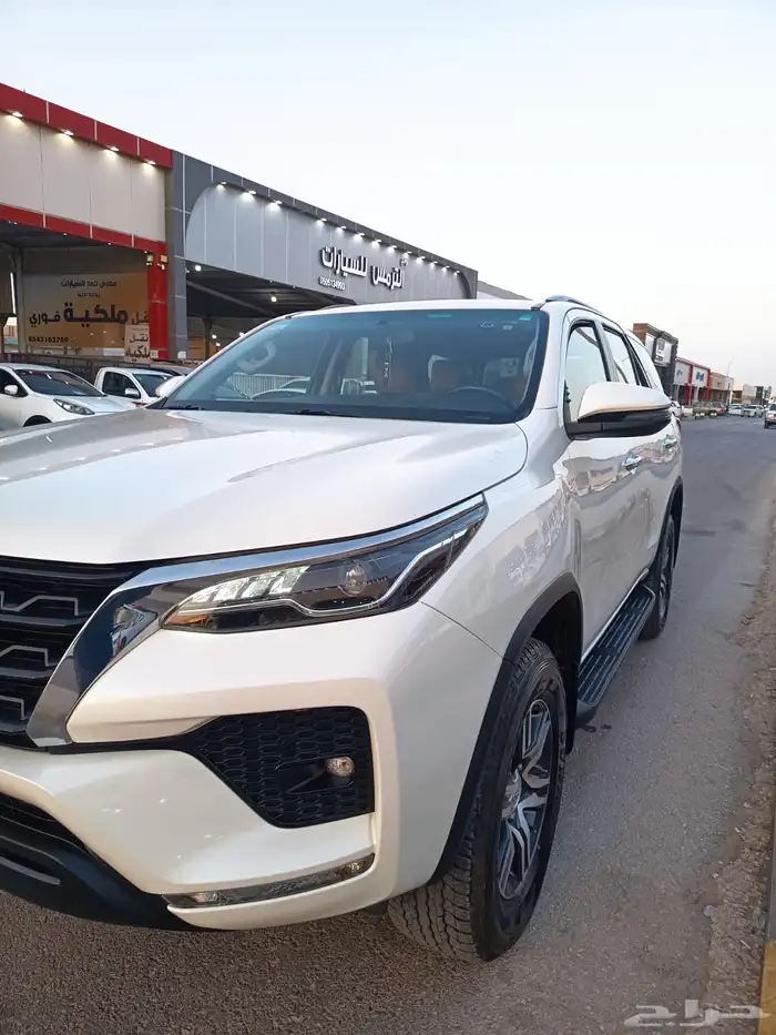 فورتشنر 2022 6 سرندل نظيف 3