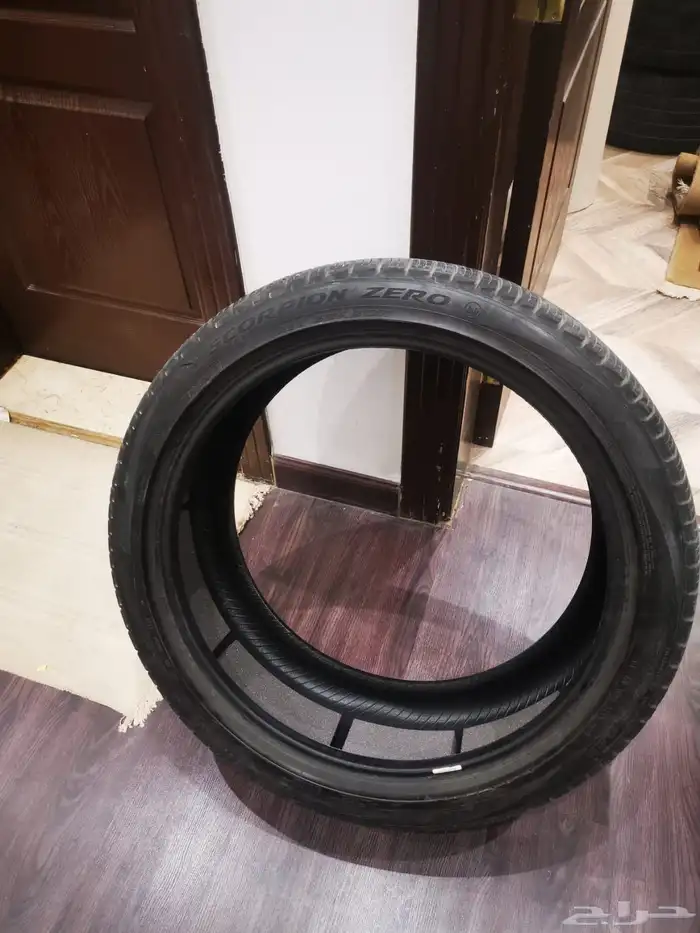 كفرات برللي رنج روفر جنط 23 مقاس 285 40 23 5
