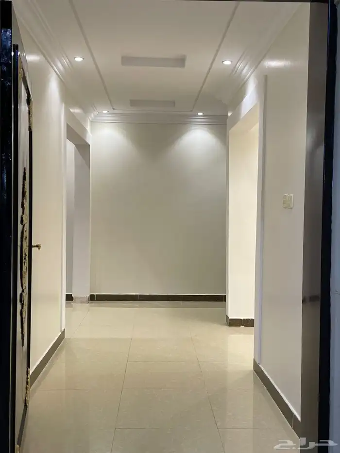 إيجار فيلا درج صالة حي بدر 16