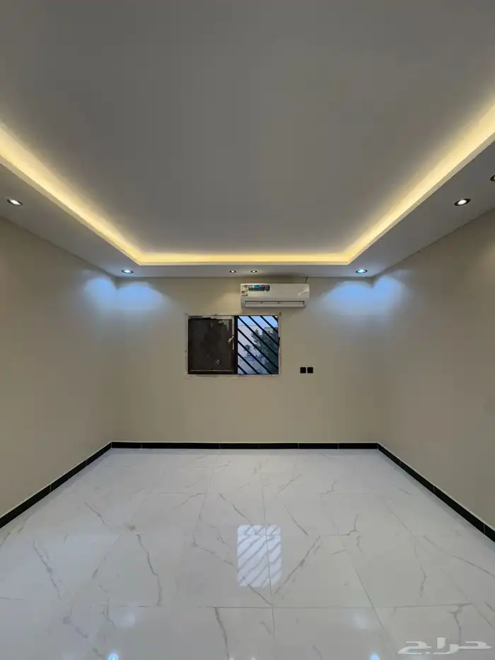 ستديو للإيجار وشقق 12