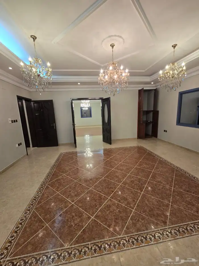 شقة للايجار الربوه 5