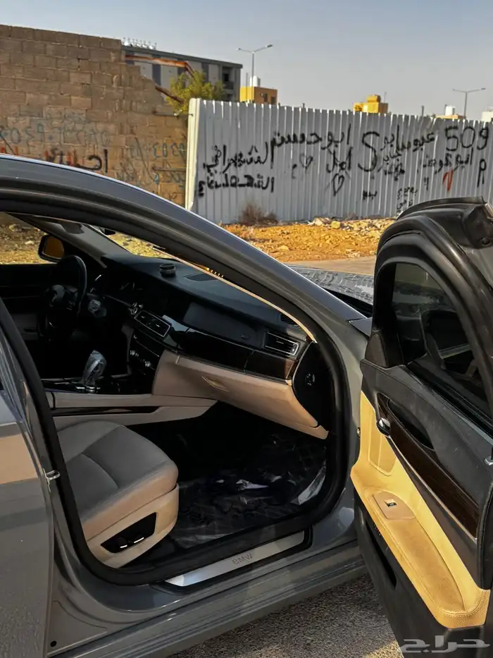 للبيع BMW 730 نظيف 6
