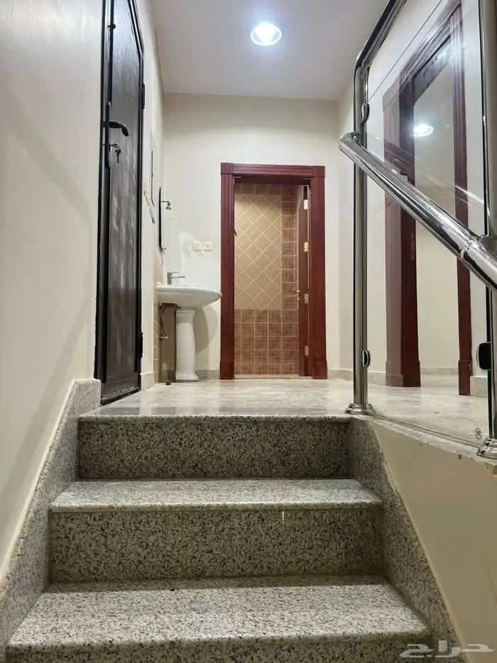 فلة للتأجير في الرياض حي الشهداء 28