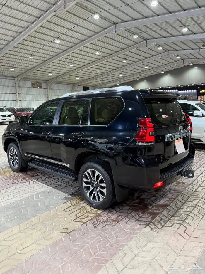 برادو 2023سعودي VXمحرك 6سلندر ممشى قليل 15