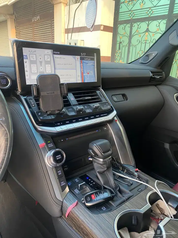 جيب تويوتا لاندكروزر 2024 3