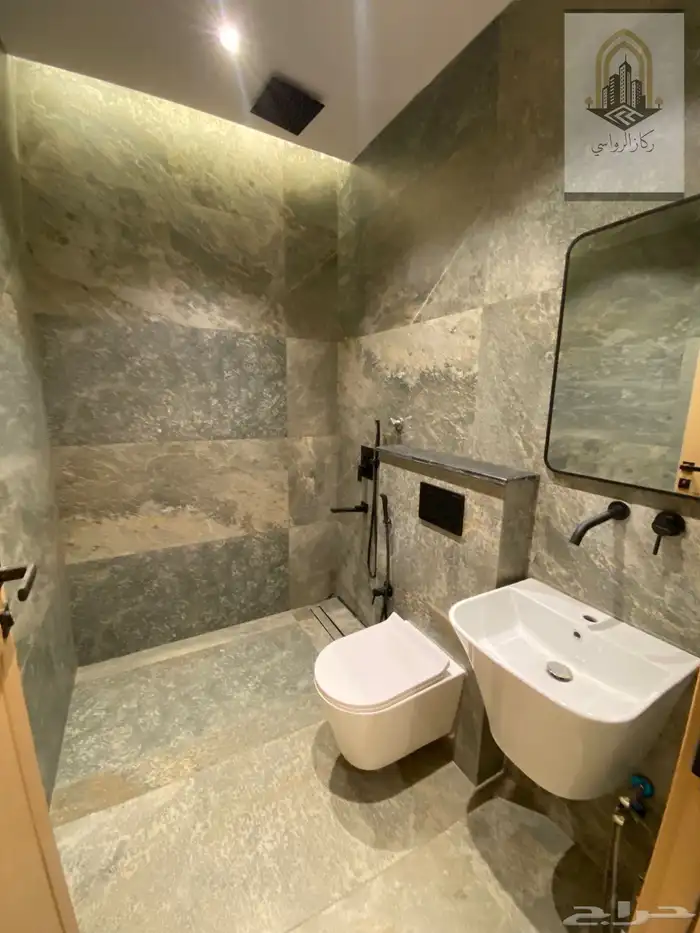 فيلا روف علوي حي البوادي للبيع 5