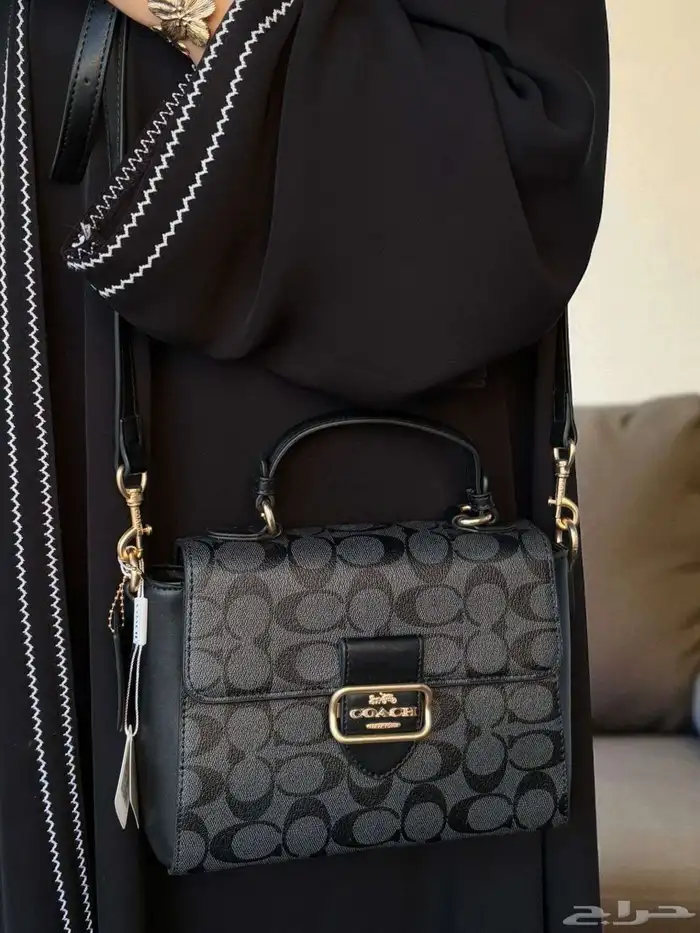 شنطة ماركة كوتش هاي كوالتي مع الملحقات شامل التوصيل والشحن 5