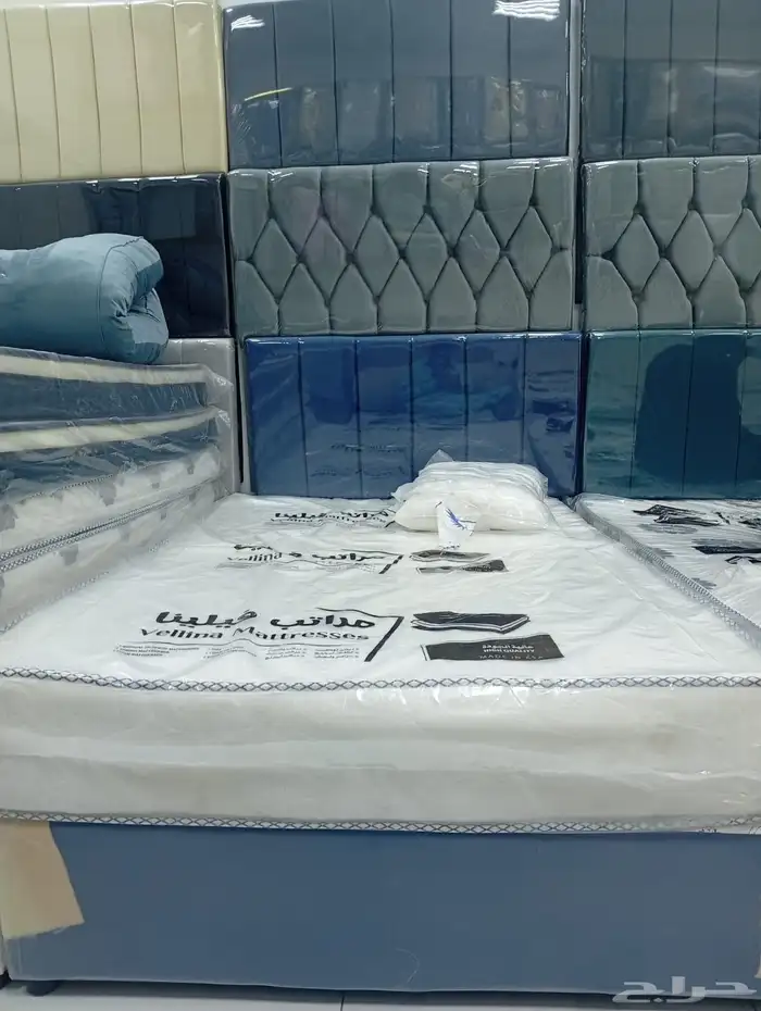 غرفة نوم كاملة  أثاث منزلي  سرير ودولاب وبطانيات 17