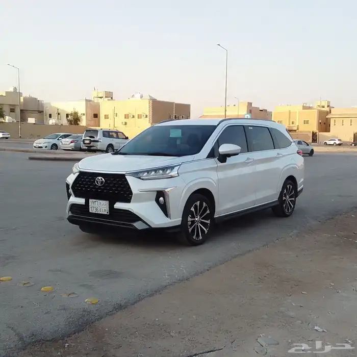 تايوتا فيلوز2024 7