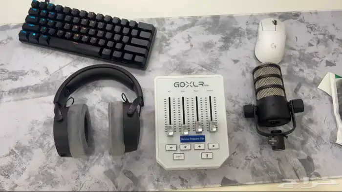 سماعه ومايك ومكسر 0