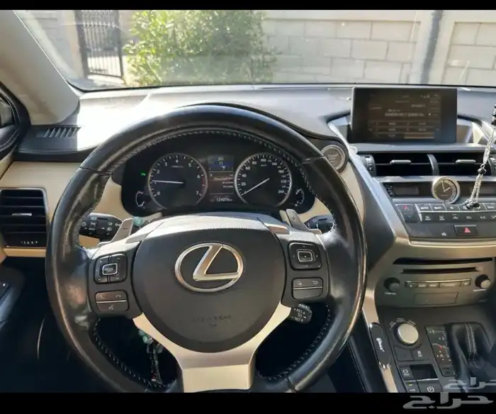 لكزس Nx200t 2017 سلندر 4 تيربو فل كامل 6