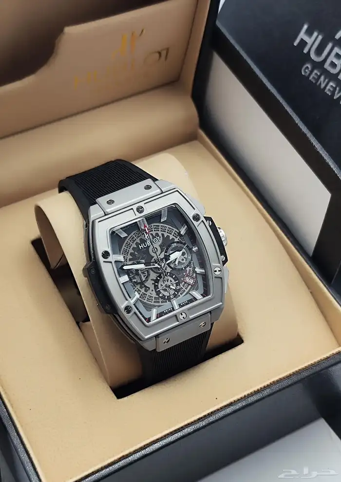 ساعات كوبي ماستر مع البكج والكيس سعر الحبة الوحدة 500 شامل 51