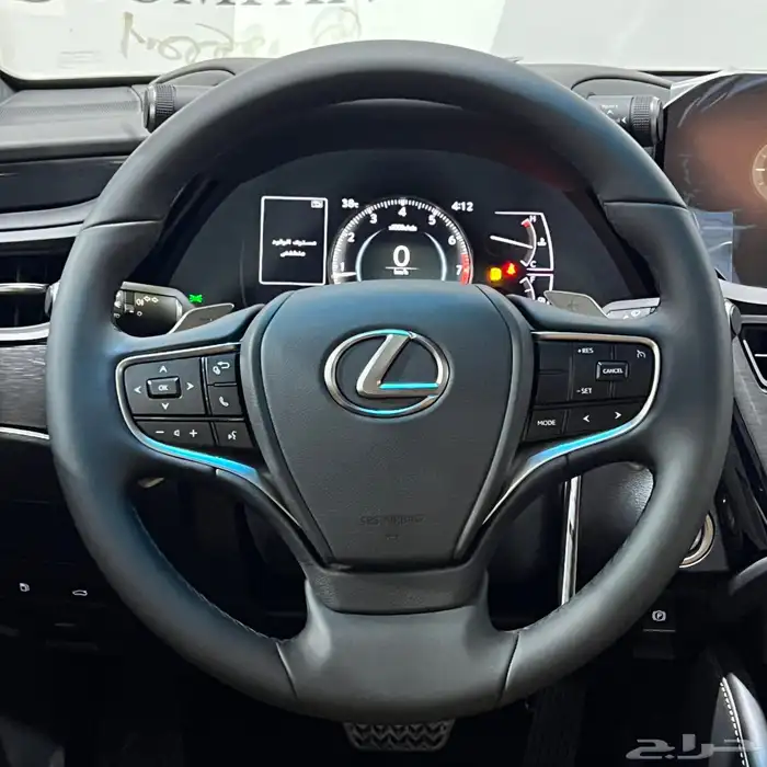 لكزس ES 250 موديل 2025 12