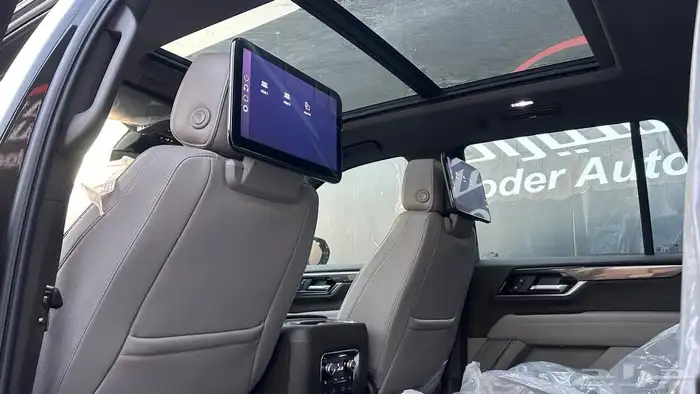 جي ام سي يوكن 2025 الفيشن لدى شركة عبدالمجيد الخضر للسيارات 14