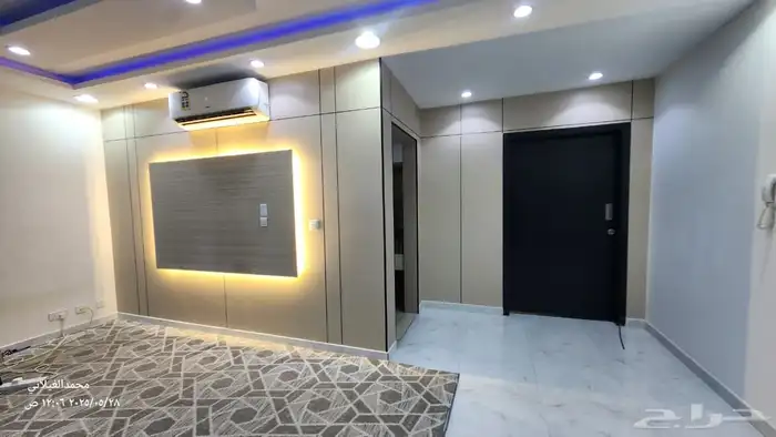 ديكورات كافية ديكورات رفوف بديل خشب وشيبورد 9