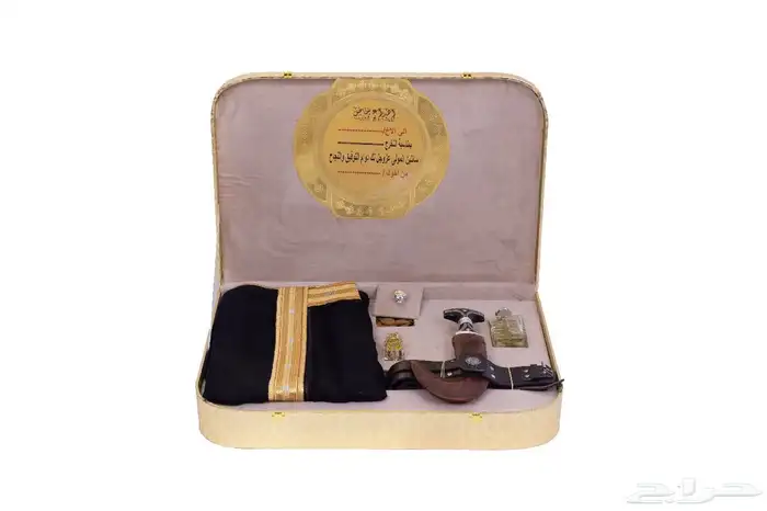 دروع تخرج وهدايا زوات وفروات 28