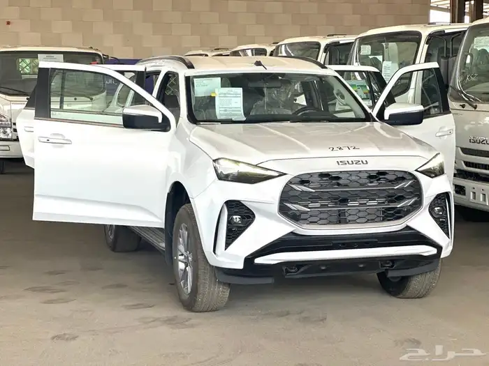 جيب ايسوزو ام يو اكس موديل 2026 3
