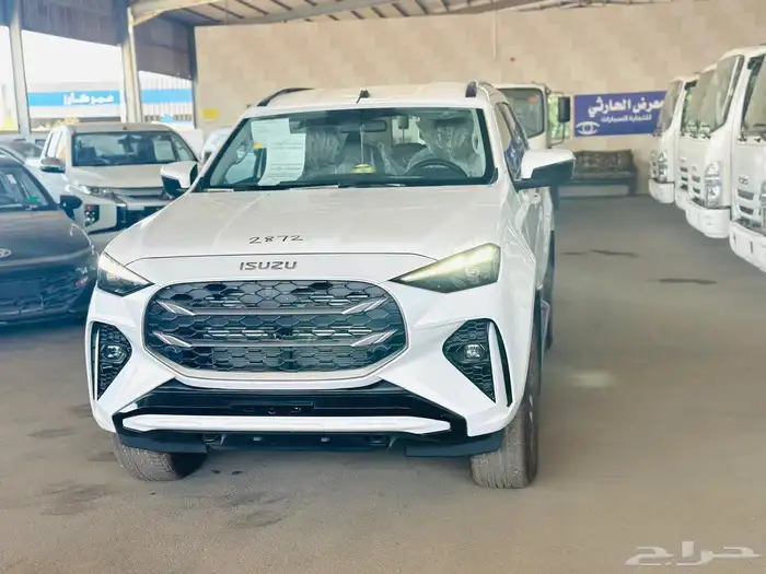 جيب ايسوزو ام يو اكس موديل 2026 7