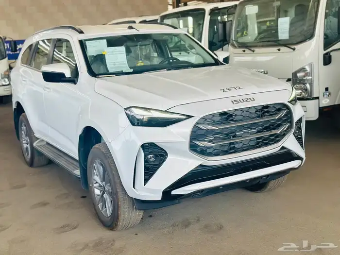 جيب ايسوزو ام يو اكس موديل 2026 5
