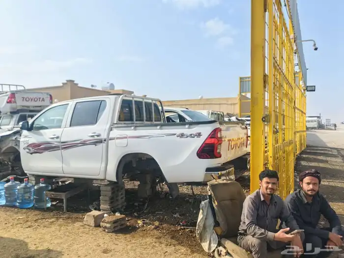 جموس وهيلكسات وهوندا اكرد ولكزاس 8