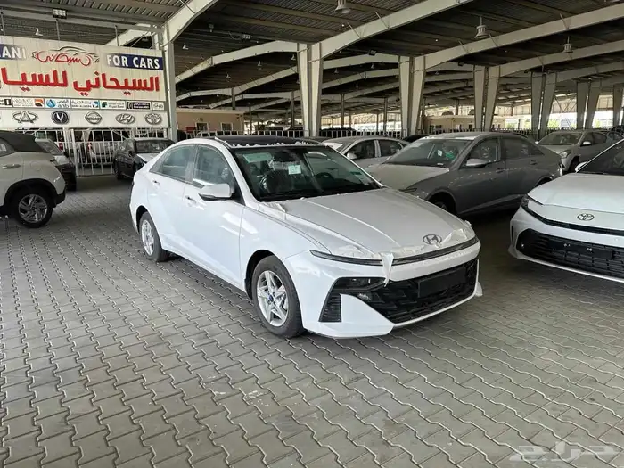 هونداي أكسنت سمارت 1.5 سقف أسود موديل 2025 سعودي 3