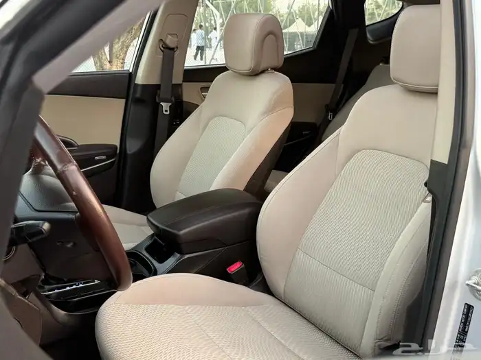 هيونداي سنتافي 2018 (( بحالة ممتازة )) 19