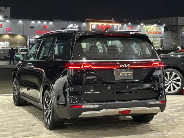 كيا كارنيفال فل موديل 2022 4