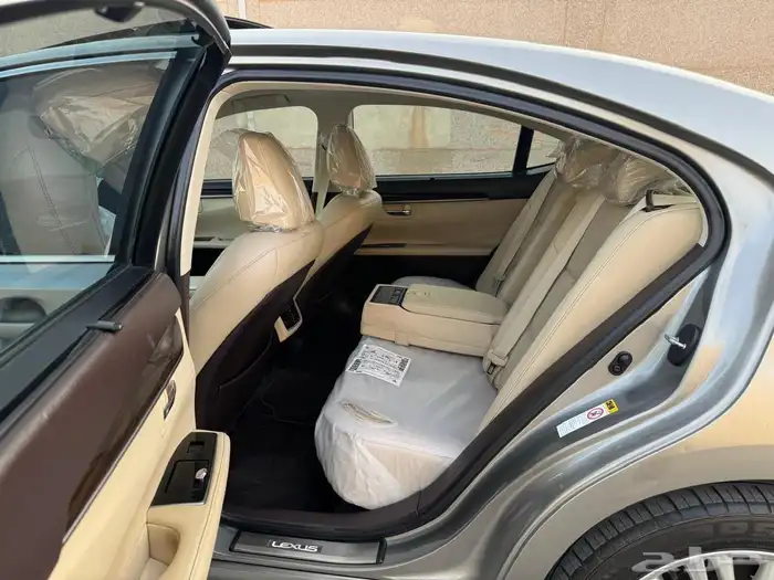 لكزس ES350 2017 cc سعودي 14