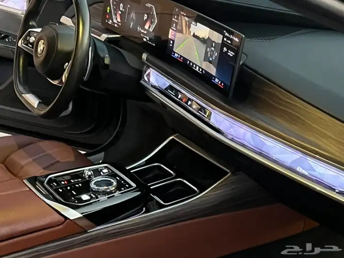 بي ام دبليو 735i 2023 (بحالة الوكالة) 31