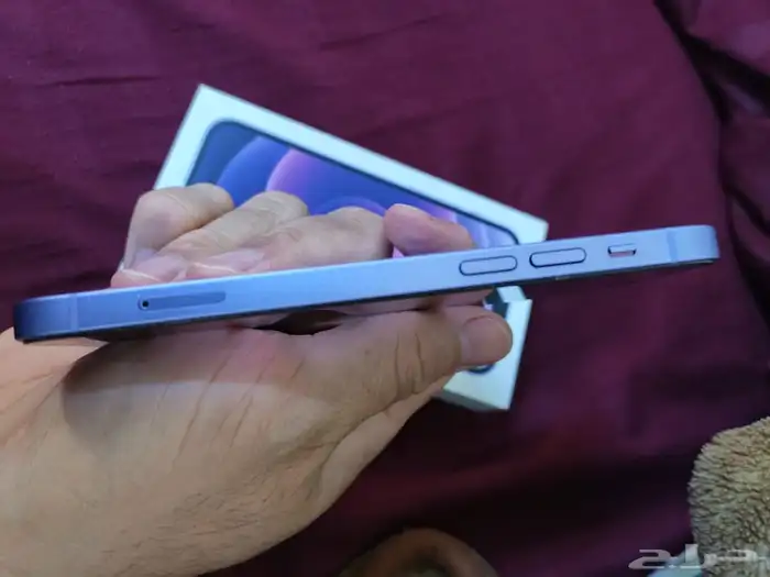 ايفون 12للبيع نظيف حيل 128قيقا بطاريته 80 4
