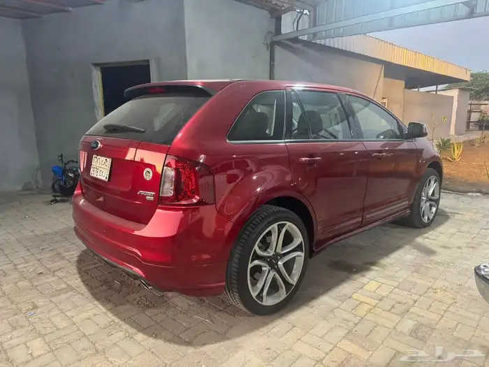 فورد البيع إيج سبورت 7