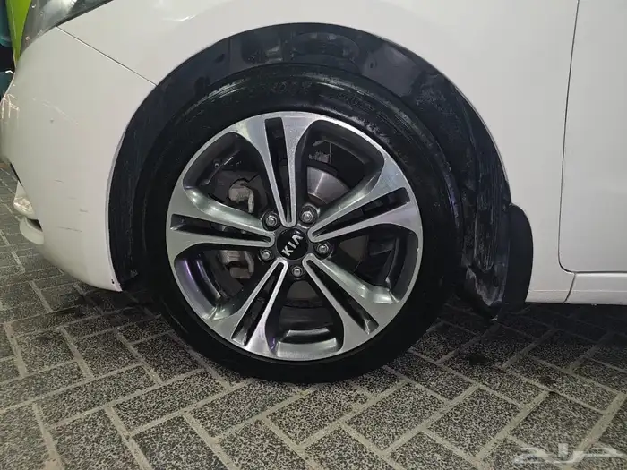 كيا سيراتو 2014 Kia Cerato 4