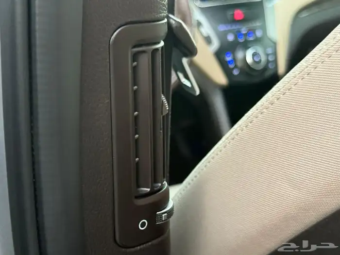 هيونداي سنتافي 2018 (( بحالة ممتازة )) 37