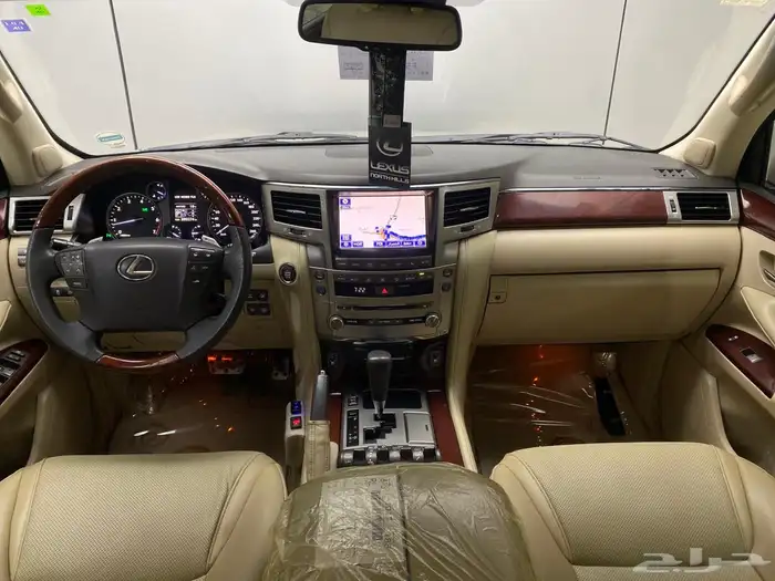 جيب لكزس فل كامل LX570 2012 8