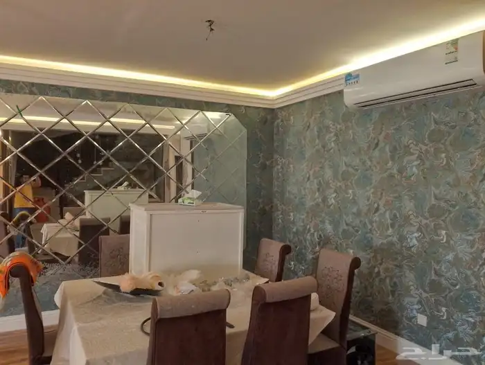 ديكور ورق جدران دواليب بديل شيبورد وبديل رخام 1