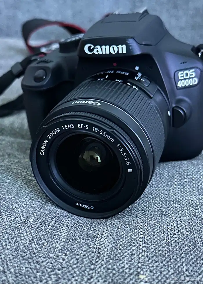 كاميرا كانون EOS 4000D بكامل ملحقاتها 0