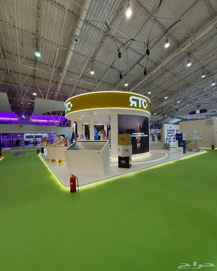 تنظيم معارض ومؤتمرات شاشات واضائات وصوتيات 20