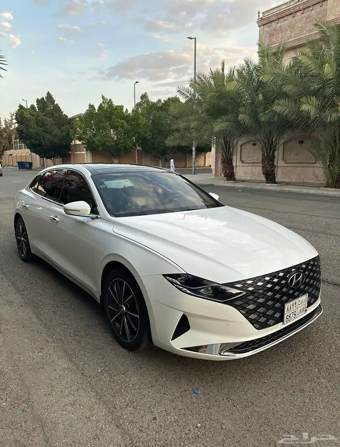 هونداي أزيرا 2023 27