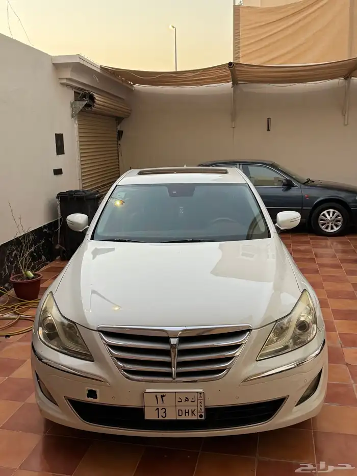 هونداي جنسس 2012 فل كامل اعلى فئة 8