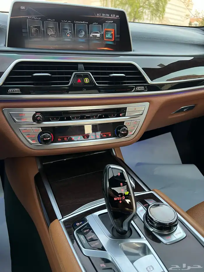 بي ام دبليو ( 750 li ) الموديل 2016 فل مخزن شبه جديد 16