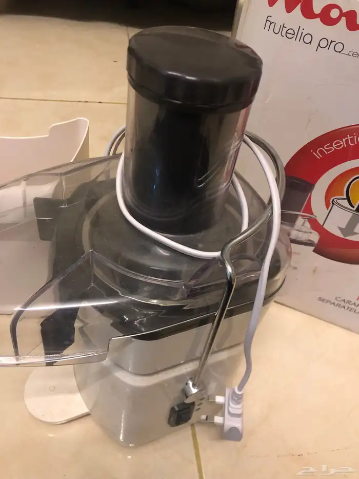 مسجل سياره TOYOTA خلاطة عصيرات 4