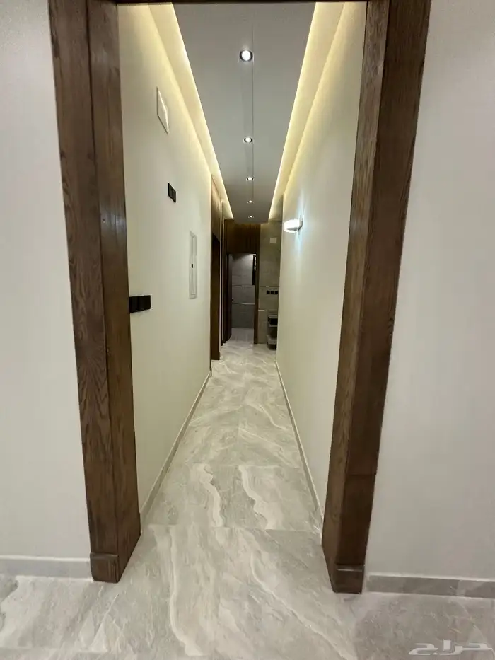 للبيع شقق تمليك ارضي و علوي مع سطح و مصعد ابها البديع 16