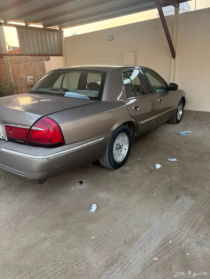 فورد ماركيز موديل 2001 3