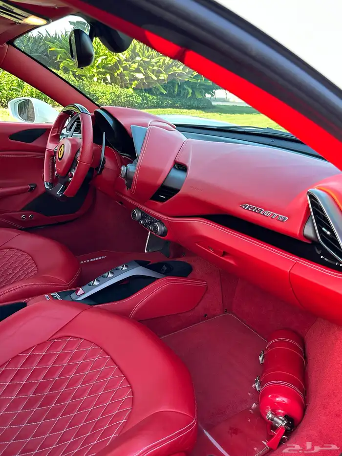 للبيع فيراري 488 GTB عالضمان 9