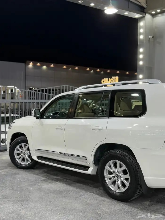 جي اكس ار ديزل 2020 بريمي لدى معرض(عبيد الرشيدي) 6