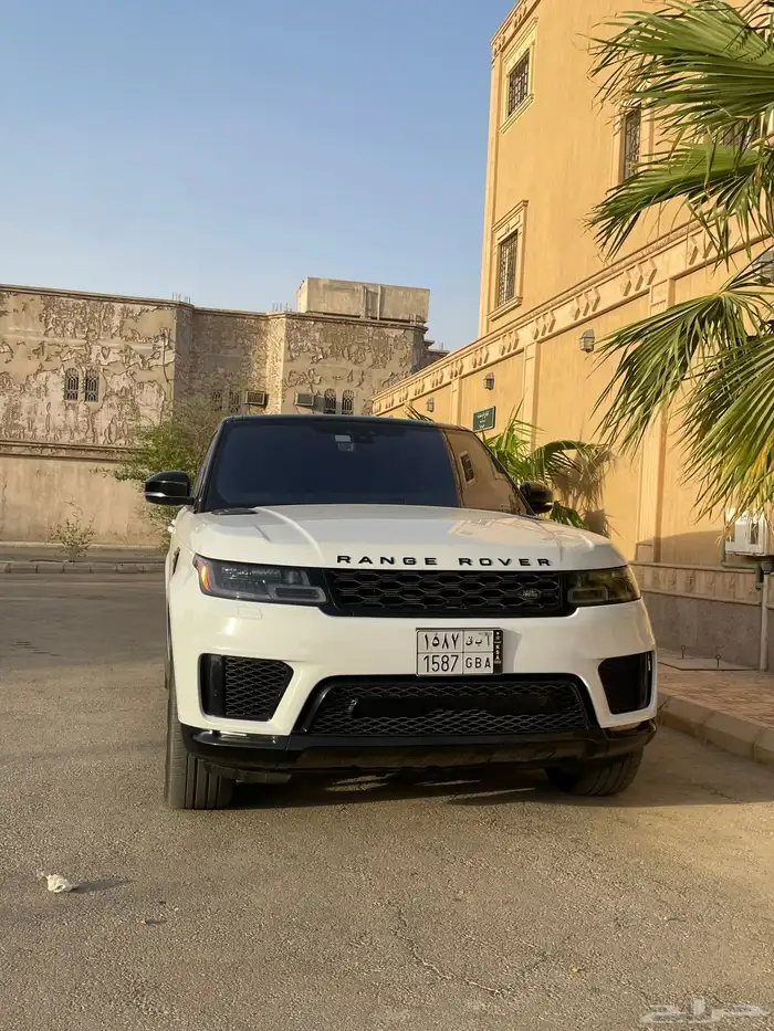 رنج روفر سبورت ديزل 2021 (( بحالة ممتازة )) 2