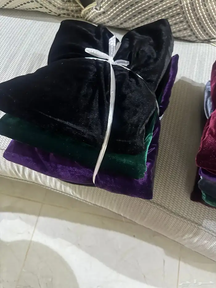 ثوب مخمل نسائي بالجمله 12 حبه 1