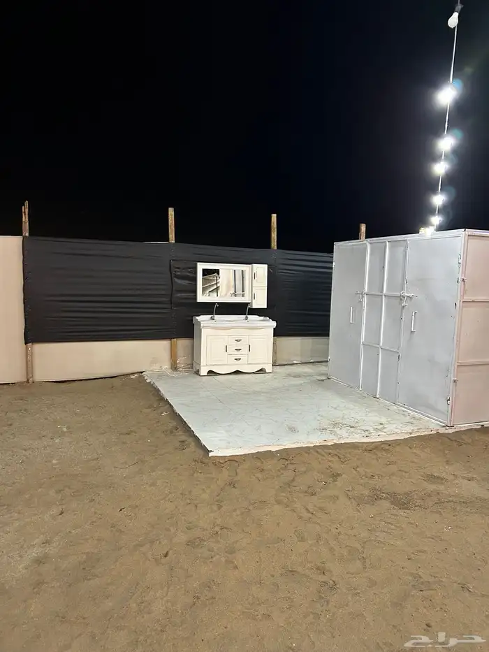 مخيم للبيع قسمين كامل 6