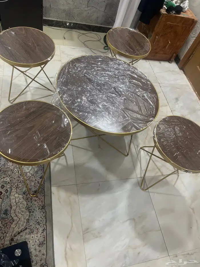 طاولة طقم نضيف 1