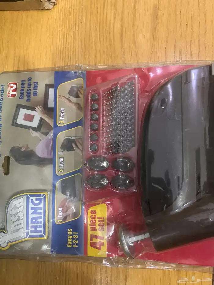 بدون مسامير تعليق الصور والديكورات على الجدرا 1